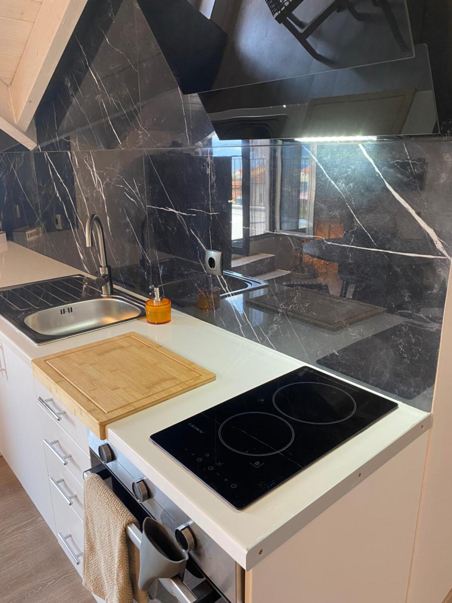 Dion Apartment