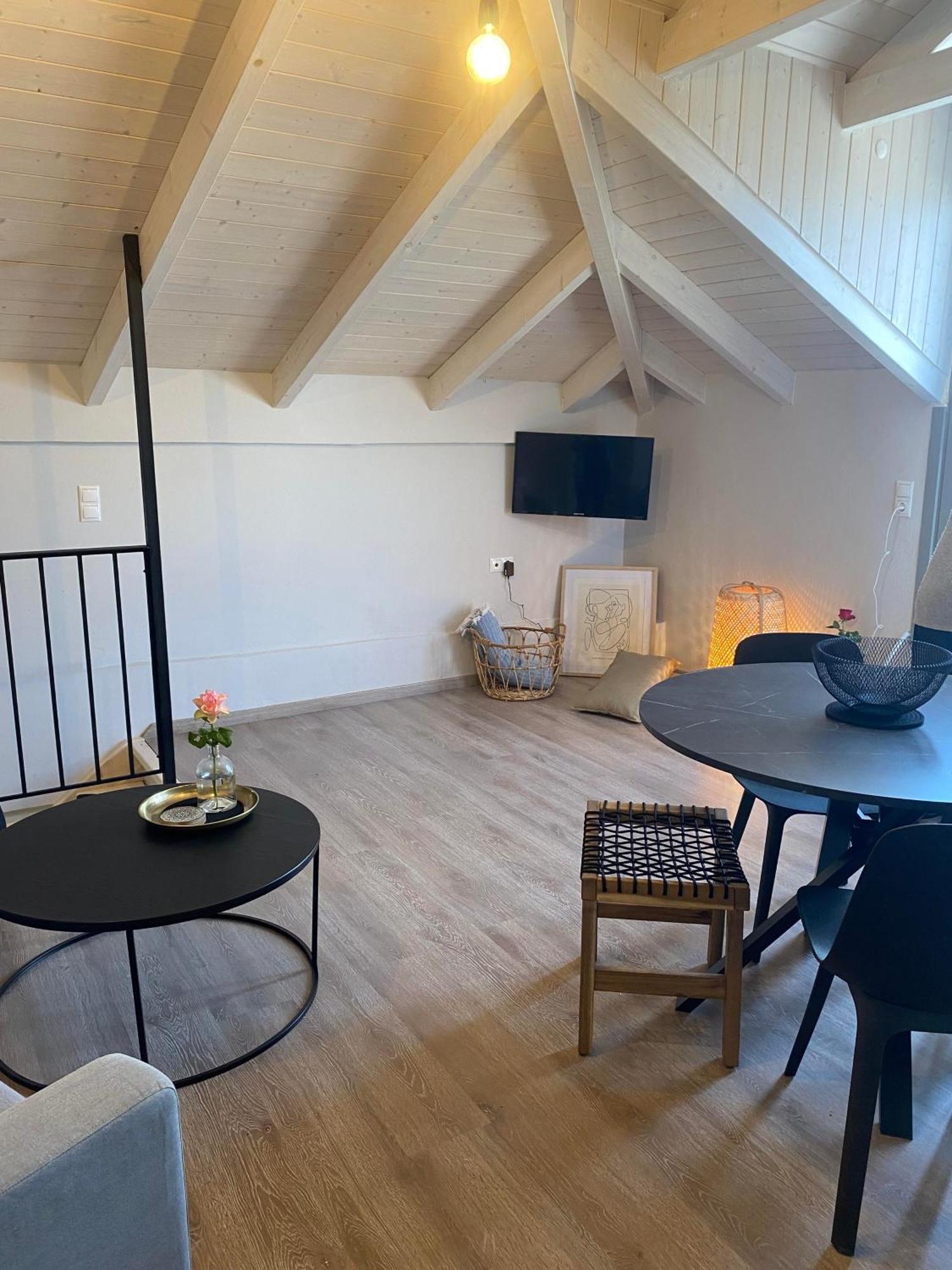 Dion Apartment